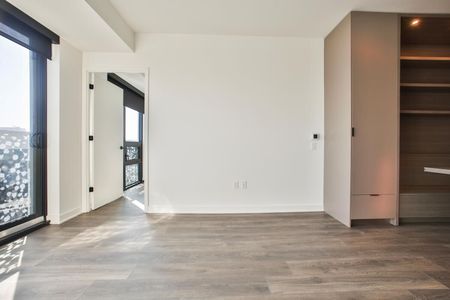 For Lease - 55 Charles Street Unit# 4404, Toronto, Ontario - Photo 5
