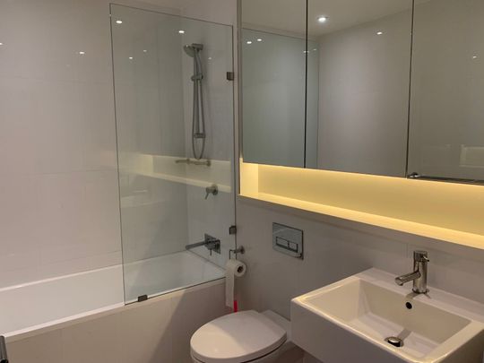 2 Bedroom plus a Spacious Study ROOM with Furniture Provided Apartment In Top Ryde - Photo 1