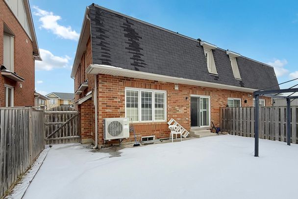 For Lease - 58 Hummingbird Drive Unit# Bsmt, Toronto, Ontario - Photo 1