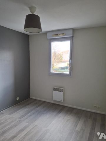 Résidence Les Jardins d'Antan à CUSSET - F2 avec balcon & parking - Photo 3