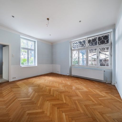 TRAUMHAFTE 5 ZIMMER WOHNUNG IM COTTAGE VIERTEL MIT GARTEN + STELLPLATZ - Photo 1