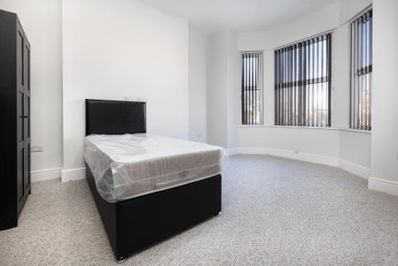 6 bedroom townhouse to rent - Photo 5