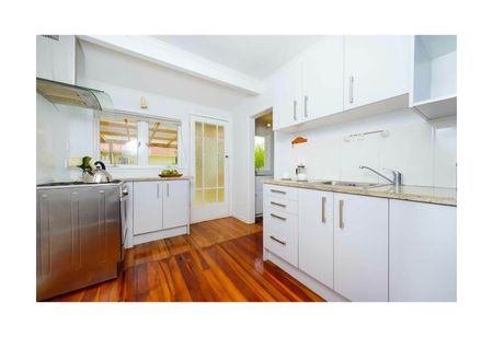 3 Bedrooms on Rata St - Photo 4