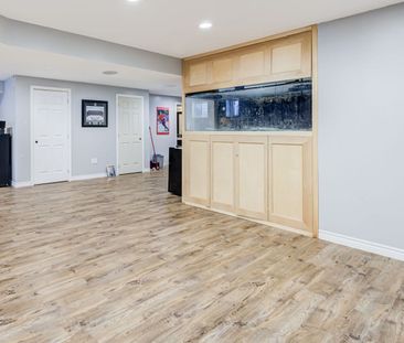For Lease - 106 Creekland Avenue, Whitchurch-Stouffville, Ontario - Photo 5