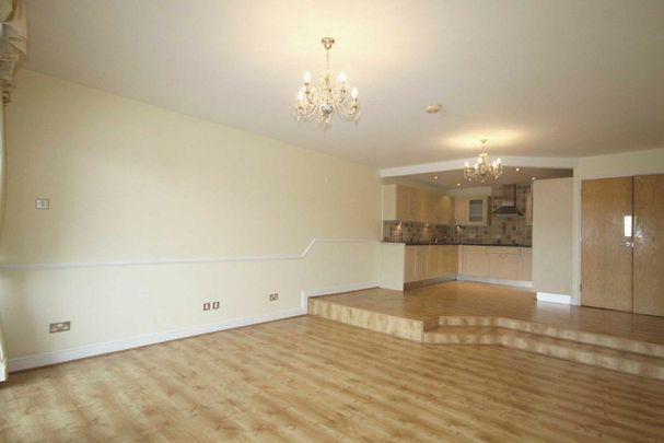 Cotton Row, Battersea, SW11 - Photo 1