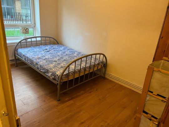 Room in a Shared Flat, Whitechapel, E1 - Photo 1