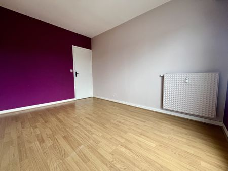 Appartement T3 Non Meublé de 70 m² avec double balcon et cellier - CHAUFFAGE INCLUS - Photo 4