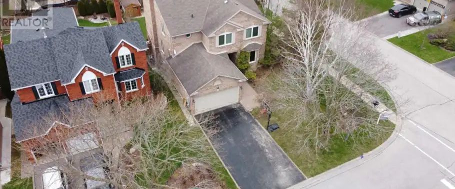 LOWER - 30 KNOLE HAVEN DRIVE | LOWER - 30 KNOLE HAVEN DRIVE, Aurora - Photo 1