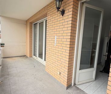 Appartement Evry Courcouronnes 3 pièces 49.57 m2 - Photo 2