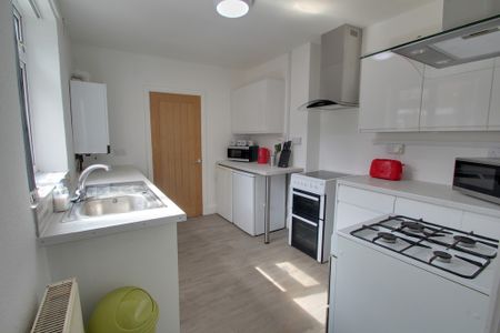 1 bed house share to rent in Whitehill Road, Coalville, LE67 - Photo 5