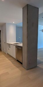 2 CH - 1 SDB - Montreal - $2,255 /mo - Photo 3