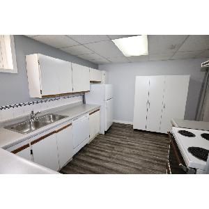 5 Bed 2 Bath Fully Finished Dbl Garage Holyrood For Rent - Photo 5