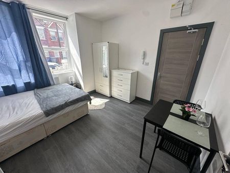 Studio Flat, Brenthurst Road, NW10 - Photo 3