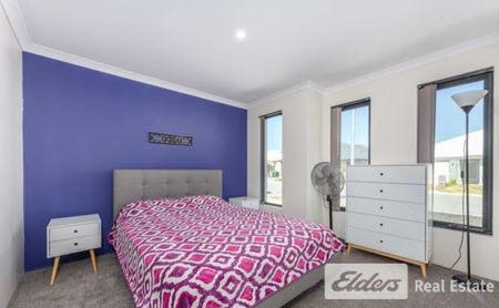 Spacious Family Home - Photo 3