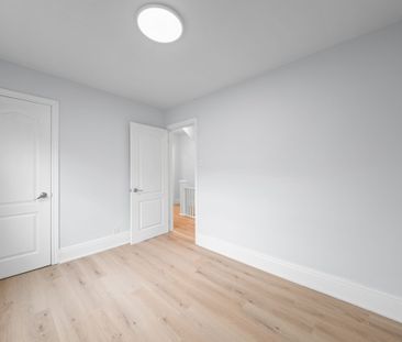 For Lease - 8 Leeds Street, Hamilton, Ontario - Photo 5