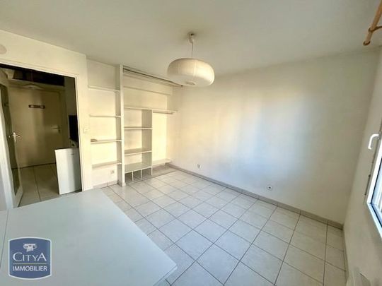Location Appartement 1 pièce 19m² AIX EN PROVENCE 13100 - Photo 1
