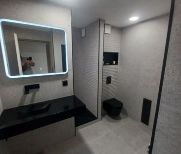 Location Appartement 2 pièces 46m² SETE 34200 - Photo 6