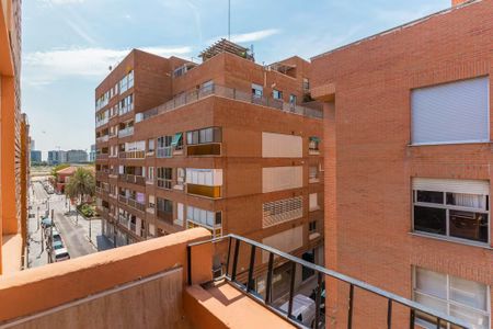 Carrer Vidal de Blanes, Valencia, Valencian Community 46024 - Photo 4