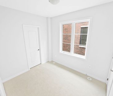 For Lease - 5979 Saigon Street Unit# 8, Mississauga, Ontario - Photo 4