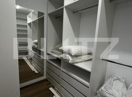 Apartament cu 2 camere, 57 mp, parcare, zona Vivo - Photo 2