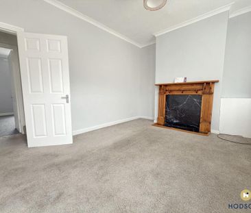 2 bedroom end of terrace house to rent - Photo 2