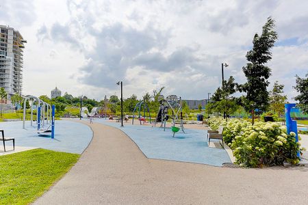 For Lease - 85 Mcmahon Drive Unit# 811, Toronto, Ontario - Photo 5