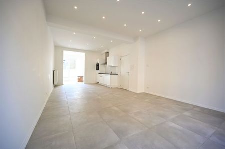 1 slaapkamer appartement te huur op het gelijkvloers mét tuin te Oostende! - Photo 2
