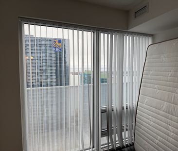 For Lease - 100 Harbour Street Unit# 4010, Toronto, Ontario - Photo 3