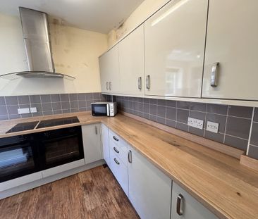 Lamel Street, Hull Road - P1326 - Photo 3