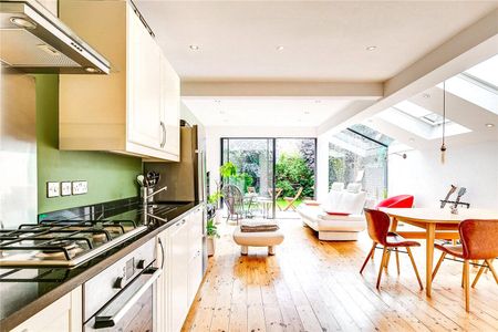 Glengall Road, Queens Park, NW6, London - Photo 2