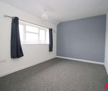 Swale Close, Aveley, RM15 - Photo 1