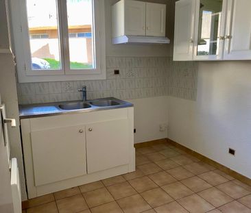 Location Appartement 2 pièces 37m² AUBENAS 07200 - Photo 4