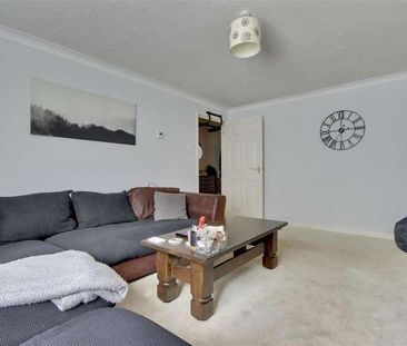 Claremont Road, Fratton, PO1 - Photo 2