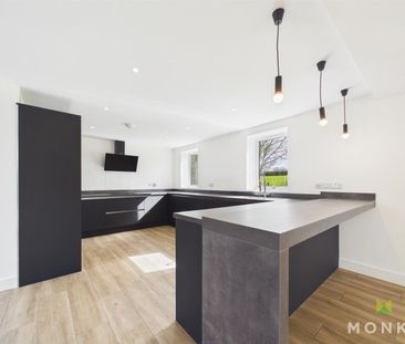 The Grange Berrington Manor, Shrewsbury, SY5 6HB - Photo 4