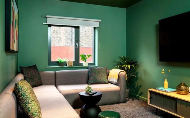 En-suite Room - Photo 1