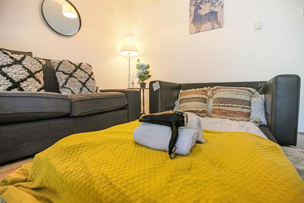 2 bedroom house to rent - Photo 1