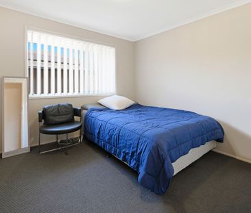 3 Bedroom House in Benowa - Photo 6