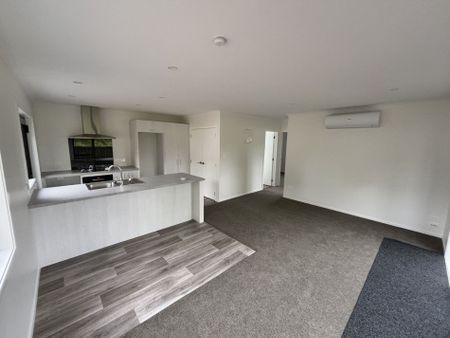 Brand New! - Photo 2