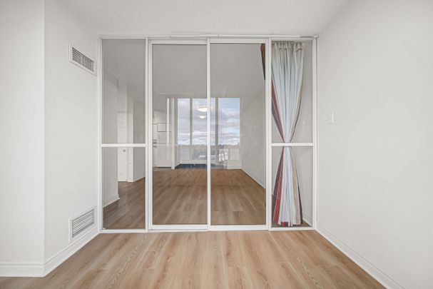 For Lease - 256 Doris Avenue Unit# 1206, Toronto, Ontario - Photo 1