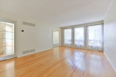 For Lease - 33 Kilchurn Castle Drive, Toronto, Ontario - Photo 4