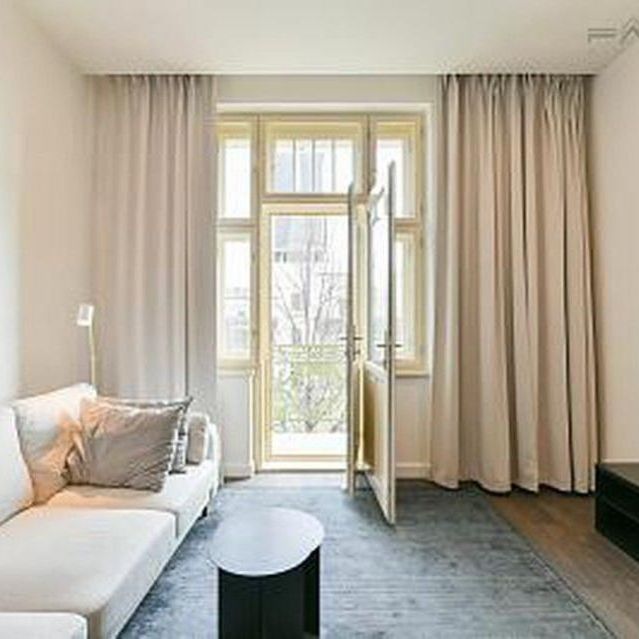 Pronájem bytu 3+1 95 m2 - Photo 1