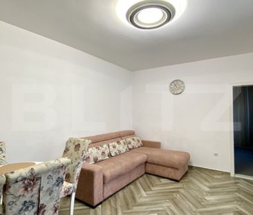 Casa LUX cu 3 camere, 81 mp, parcare, zona semicentrala - Fotografie 1