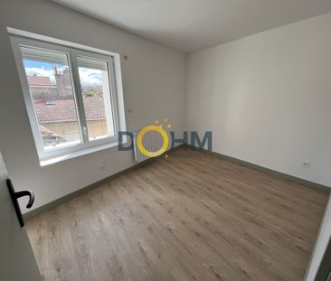 SAINT ETIENNE PLACE CARNOT BEL APPARTEMENT NEUF / CUISINE EQUIPEE /... - Photo 4