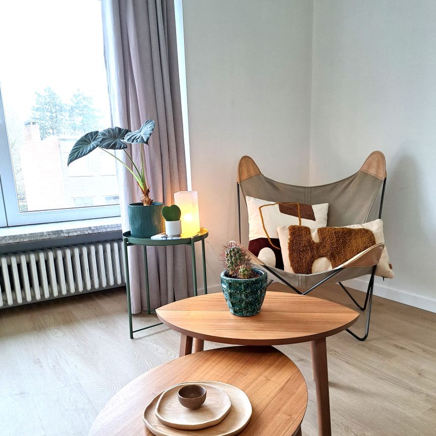 Appartement te huur in Sint-Amandsberg - Foto 1