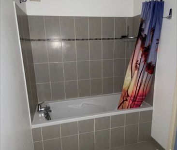 Location Appartement 3 pièces 77m² - Photo 5