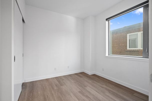 For Lease - 109 Vaughan Road Unit# 206, Toronto, Ontario - Photo 1