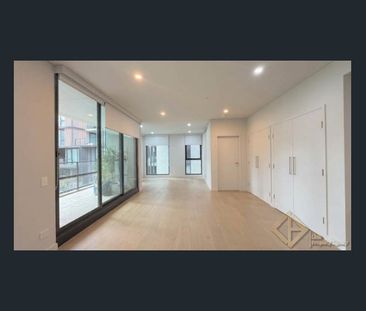 Luxury Living| Oversize 2 + Study Designer Apartment| Resort-Style ... - Photo 3