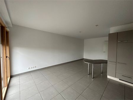 Location Appartement 3 pièces 64m² - Photo 5