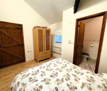 Rackenford - Photo 2