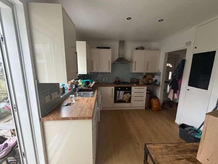 Turnpike Close, Ringmer, BN8 - Photo 2